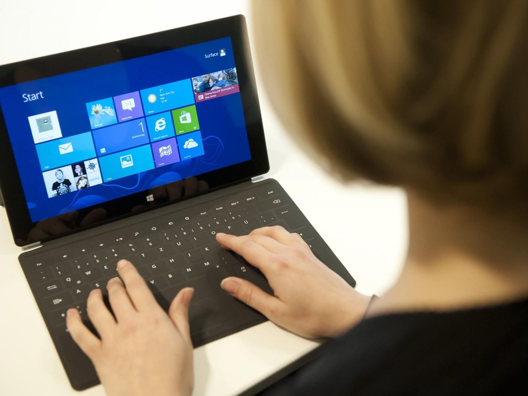 Windows 8: Apps für Dienste zwingen Usern Reklame auf. Windows 8: Apps für Dienste zwingen Usern Reklame auf.