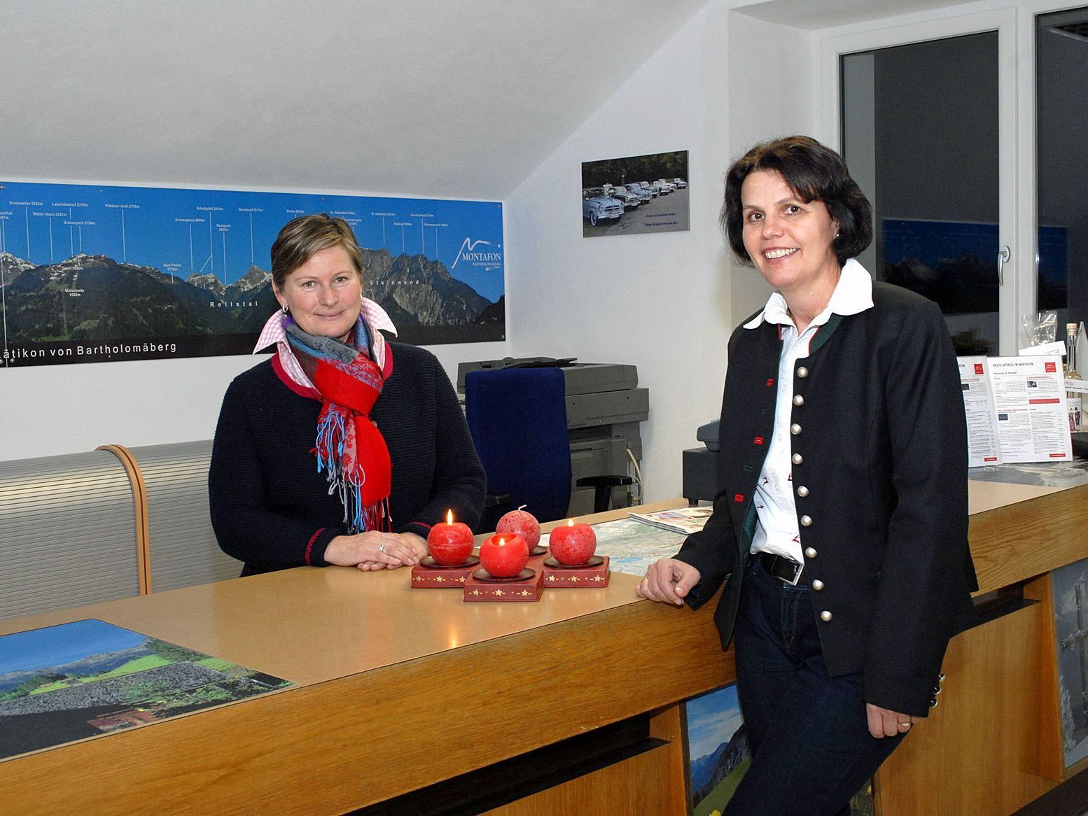 Erika Scheibenstock und Marlies Ganahl vom Tourismusbüro Barhtolomäberg Erika Scheibenstock und Marlies Ganahl vom Tourismusbüro Barhtolomäberg
