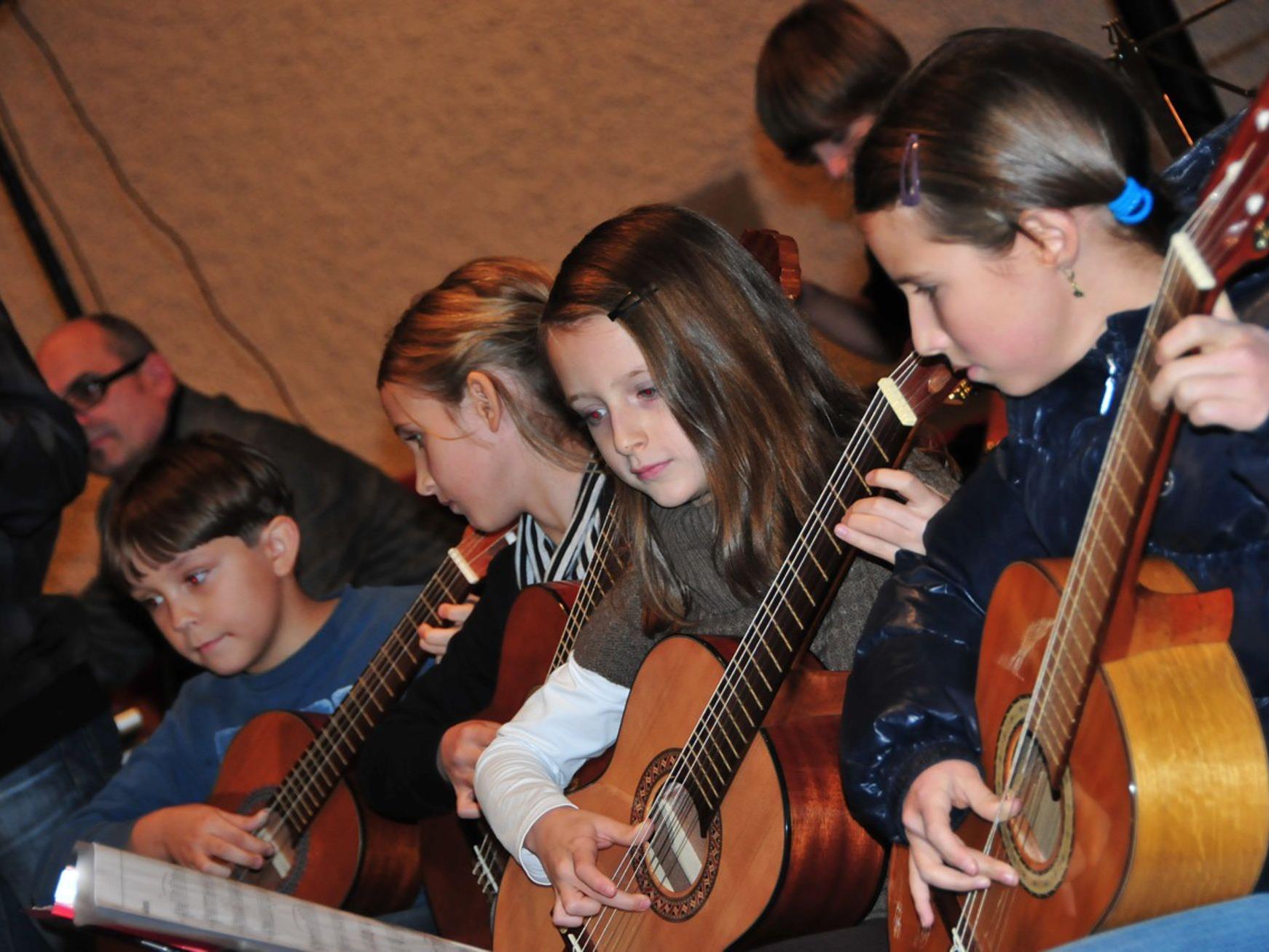 Die Musikschule Rankweil-Vorderland lädt zum traditionellen Adventskonzert in die Josefs Kirche.