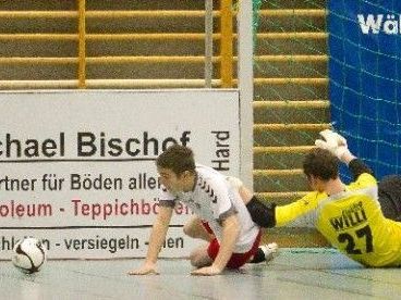 Um ca. 15.30 Uhr überträgt VOL.AT die Spiele aus der Gruppe 4 live. Um ca. 15.30 Uhr überträgt VOL.AT die Spiele aus der Gruppe 4 live.