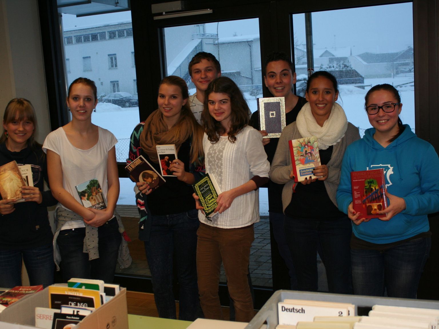 Miriam, Helene, Rosalie, Gabriel, Julia, Lukas, Sofia und Tugwa unterstützten Straßenkinder in Lateinamerika Miriam, Helene, Rosalie, Gabriel, Julia, Lukas, Sofia und Tugwa unterstützten Straßenkinder in Lateinamerika