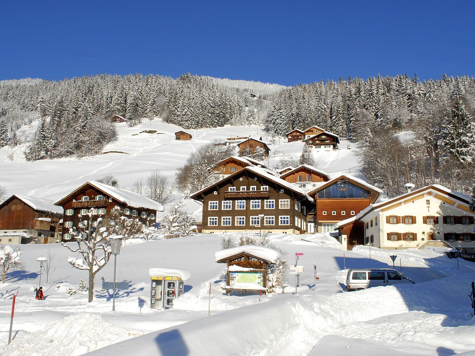 Winteridylle im Ortskern von Bartholomäberg Winteridylle im Ortskern von Bartholomäberg