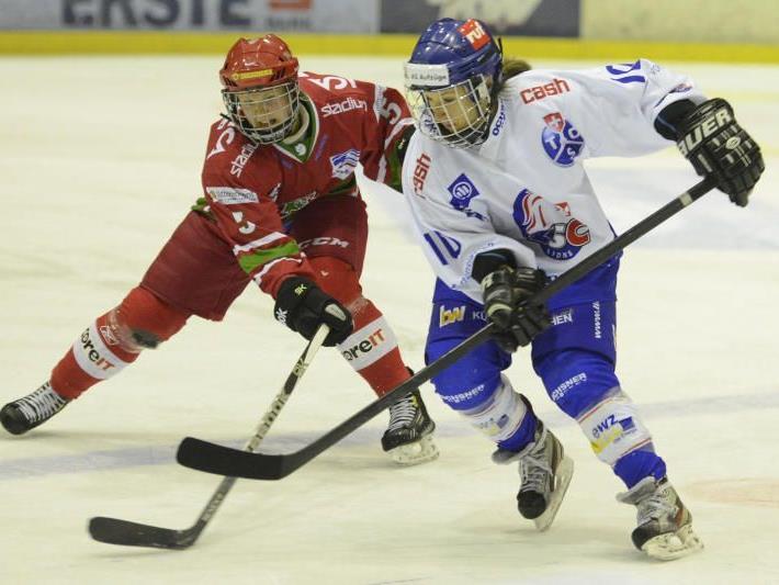 Die Dornbirner Eva Schwärzler steht mit Zürich zum zweiten Mal im CL-Finalturnier im Fraueneishockey.