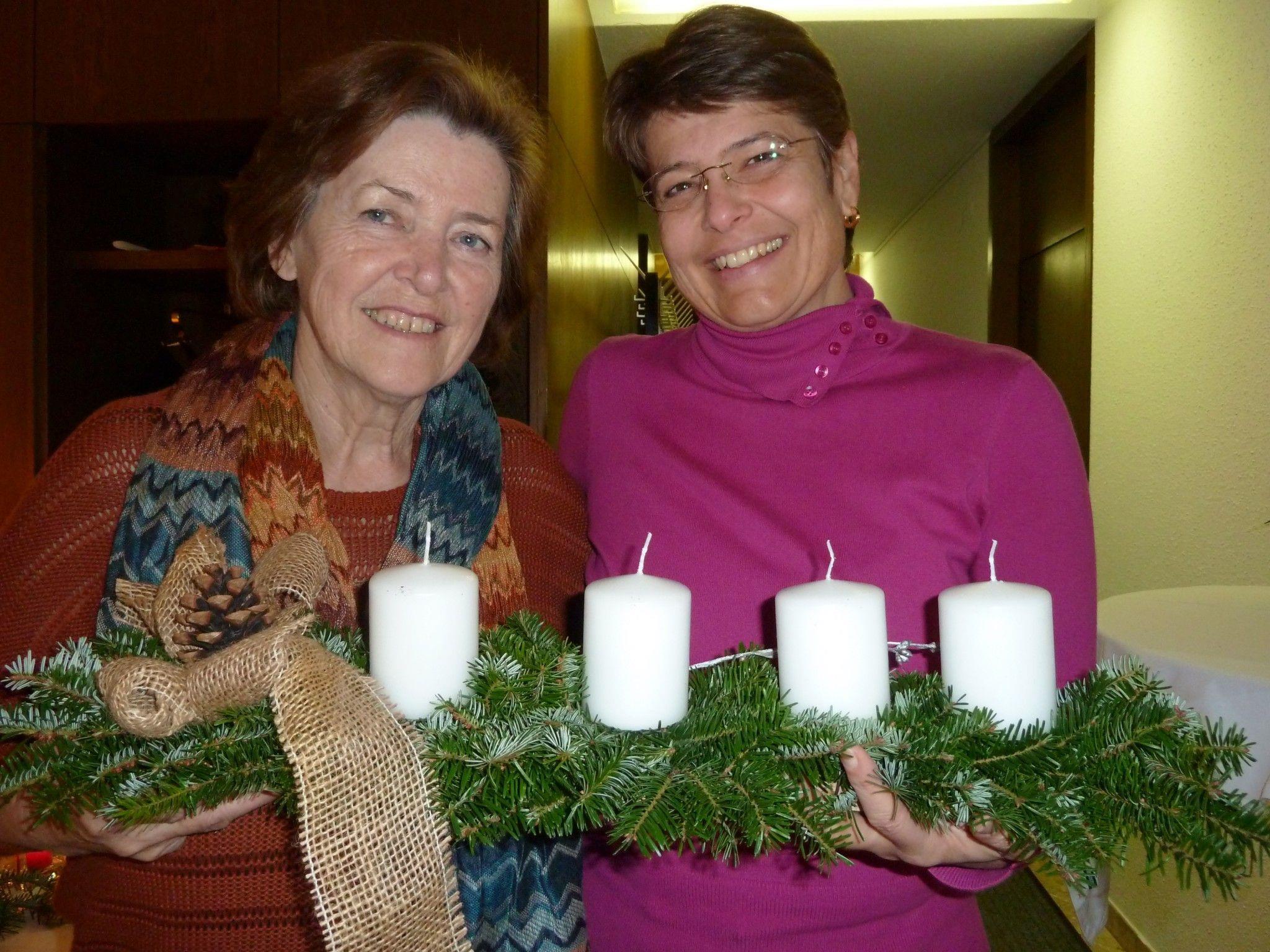 Sonja Plitzner und Maria Berger vom Arbeitskreis Mission und Solidarität.