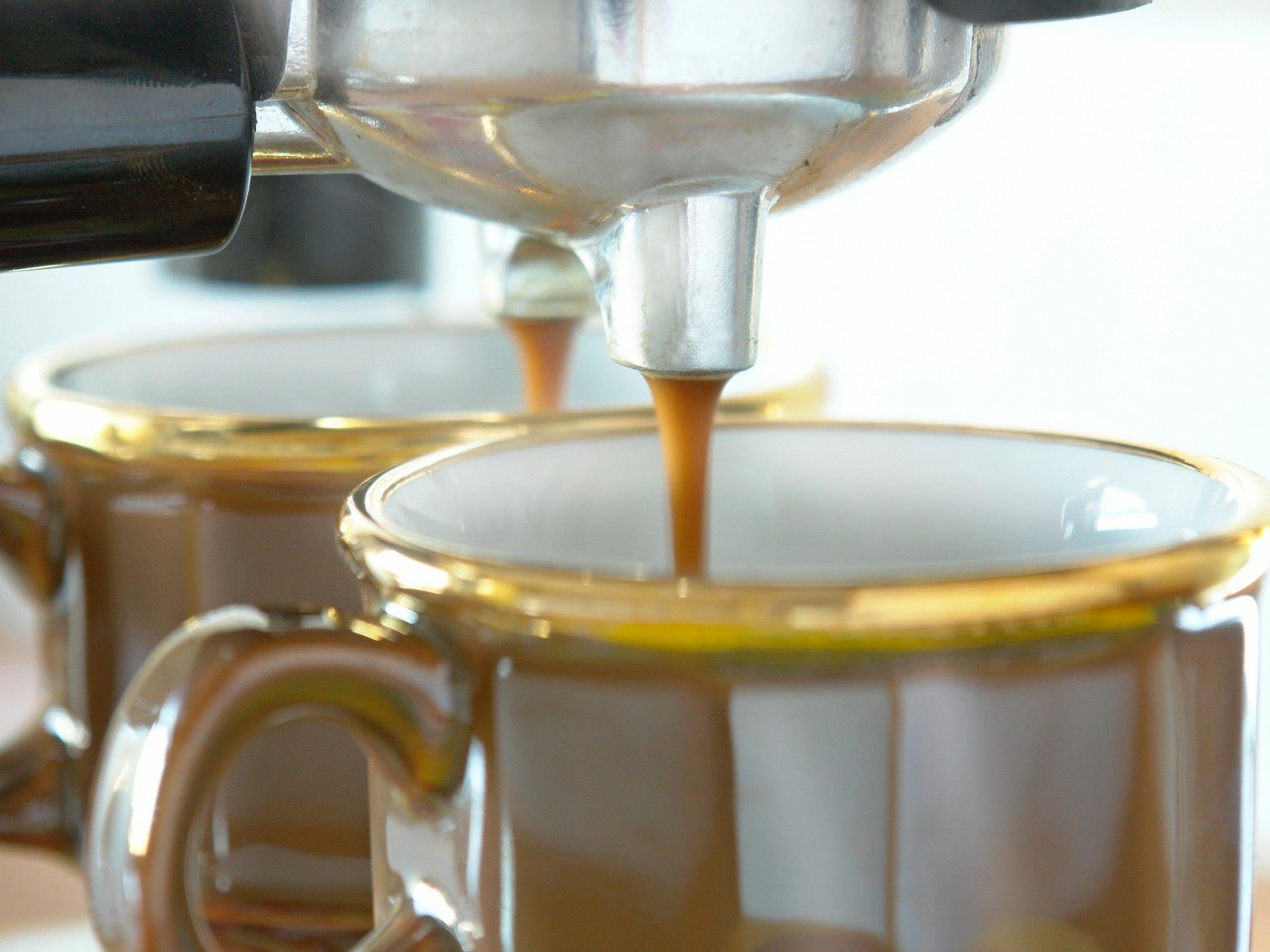 AK-Konsumentenberater warnen vor „Schweizer Aroma Kaffee Show“
