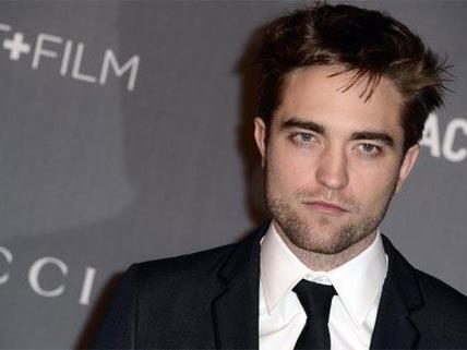 Kein gemeinsames Weihnachtsfest für Robert Pattinson und Kristen Stewart. Kein gemeinsames Weihnachtsfest für Robert Pattinson und Kristen Stewart.