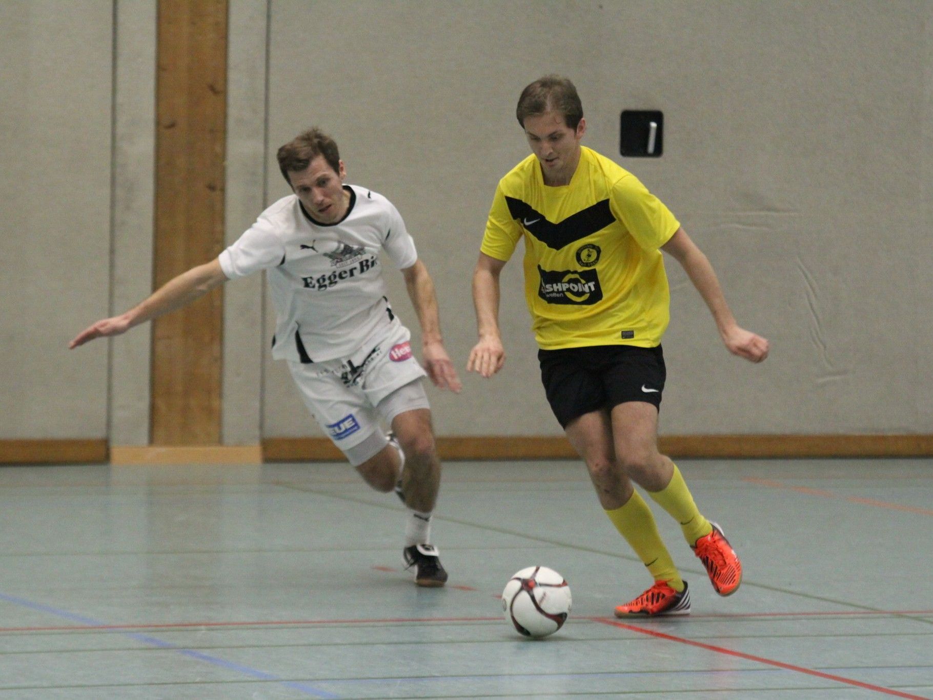 Underdog SC Tisis steht völlig zurecht im Masters Halbfinale und darf auf den Turniersieg hoffen. Underdog SC Tisis steht völlig zurecht im Masters Halbfinale und darf auf den Turniersieg hoffen.