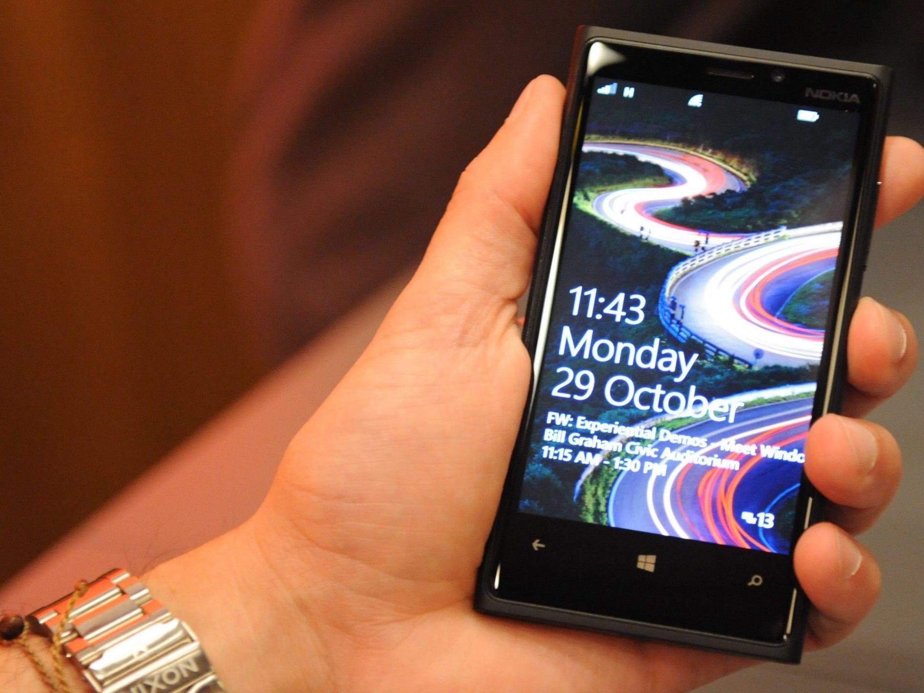 Microsoft will Windows Phone mit allen Mitteln verbreiten.