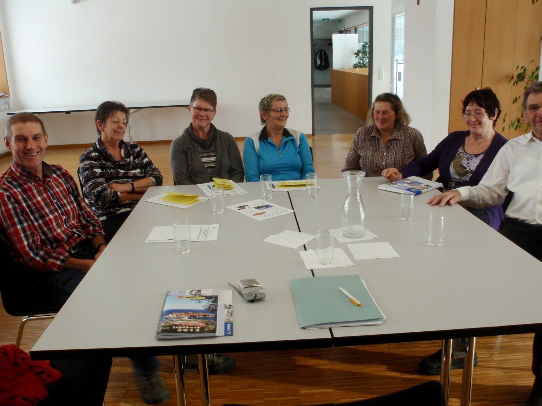 Das neue Team des Seniorenbundes hat die Arbeit bereits aufgenommen. Das neue Team des Seniorenbundes hat die Arbeit bereits aufgenommen.