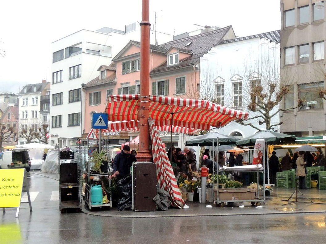 Marktplatz wird in die Bahnhofstraße verlegt
