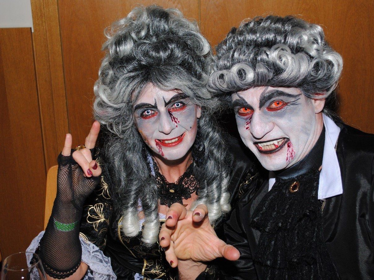 Verkleidet oder vielleicht doch echt??? Verkleidet oder vielleicht doch echt???