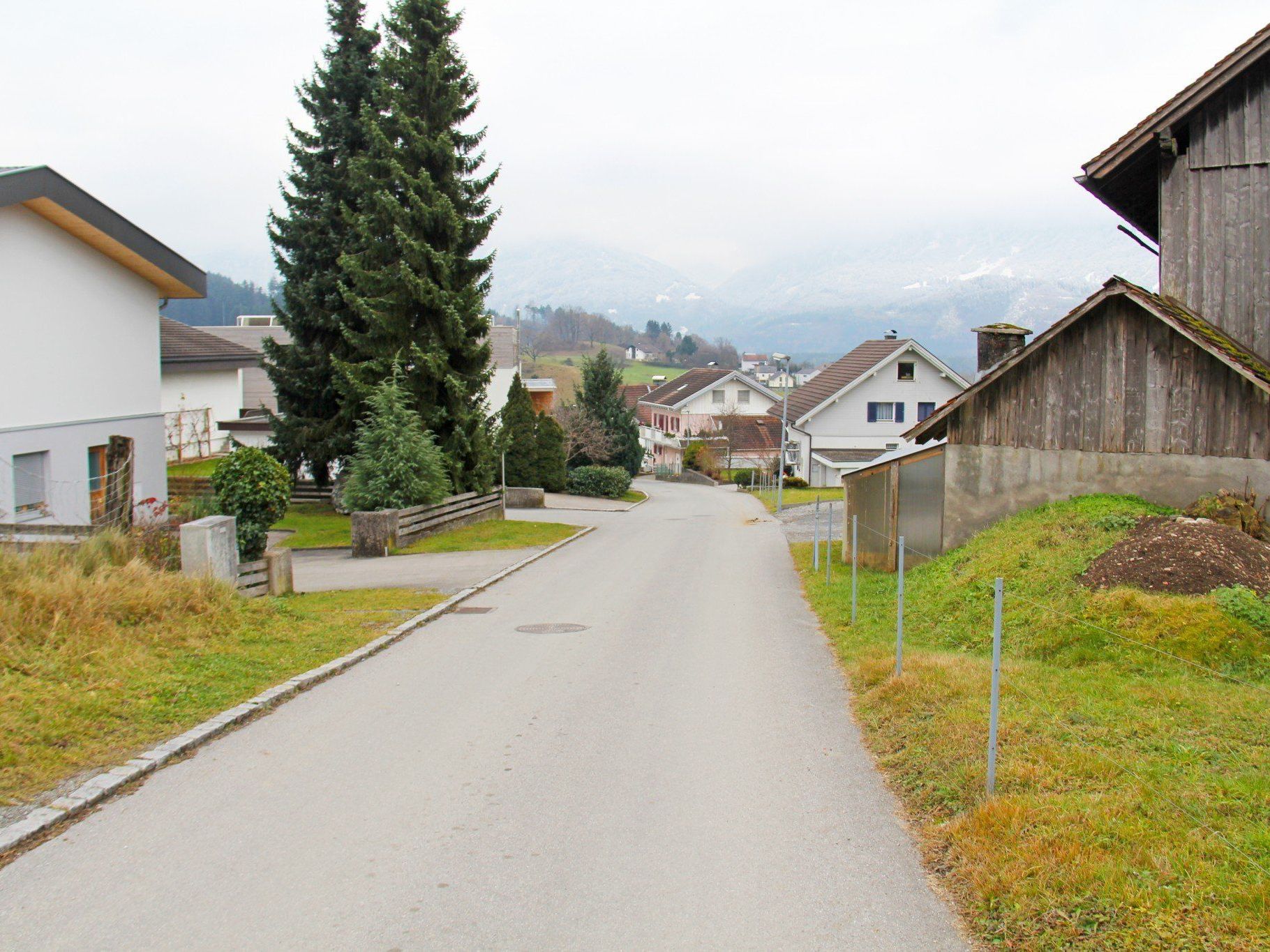 Die offizielle Benennung der Straßen von Satteins erfolgte erst im Jahre 1989. Die offizielle Benennung der Straßen von Satteins erfolgte erst im Jahre 1989.