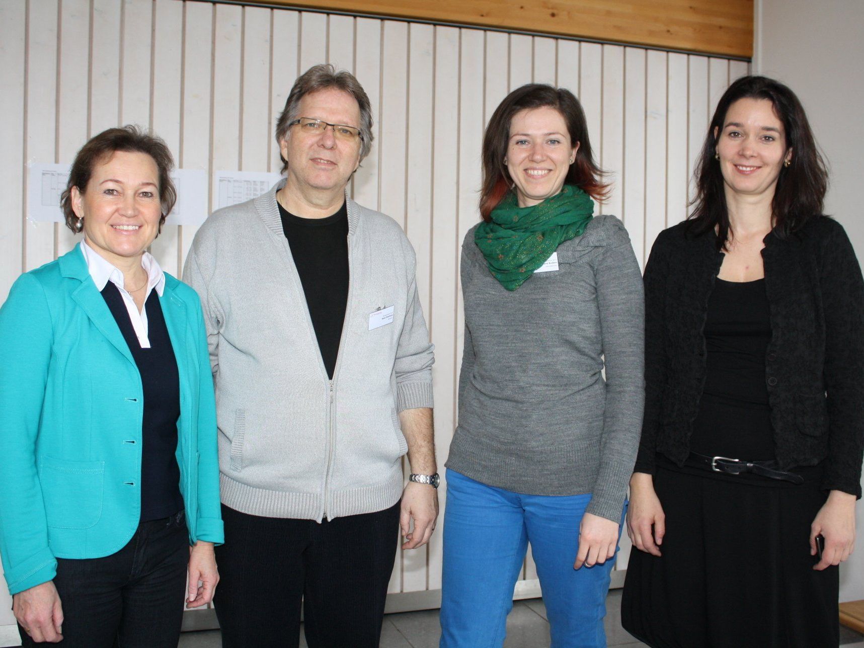 Das Team: Birgit Plankel, Hans Eberhard, Verena Bodem und Obfrau Elisabeth Marxgut. Das Team: Birgit Plankel, Hans Eberhard, Verena Bodem und Obfrau Elisabeth Marxgut.