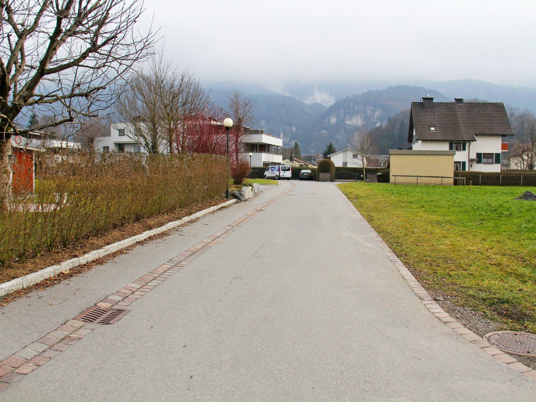Im September 1950 unterbreitete die Gemeinde der Bevölkerung einen ausgearbeiteten Straßenbenennungsplan Im September 1950 unterbreitete die Gemeinde der Bevölkerung einen ausgearbeiteten Straßenbenennungsplan