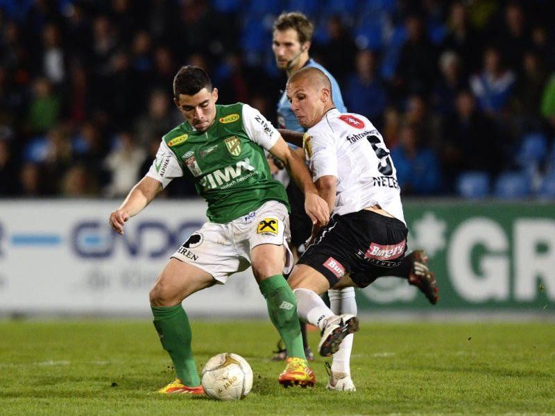 Danilo Soares wird wohl aufgrund eines Bänderriss im Knöchel für längere Zeit ausfallen. Danilo Soares wird wohl aufgrund eines Bänderriss im Knöchel für längere Zeit ausfallen.