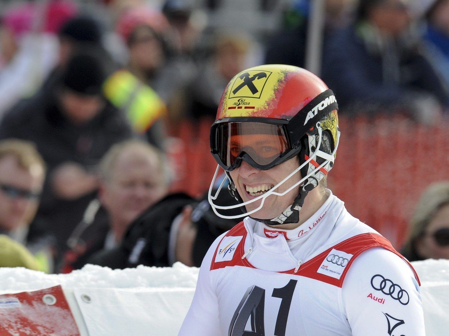 Marcel Hirscher preschte mit einem unwiderstehlichen Lauf im zweiten Durchgang zum Sieg. Marcel Hirscher preschte mit einem unwiderstehlichen Lauf im zweiten Durchgang zum Sieg.
