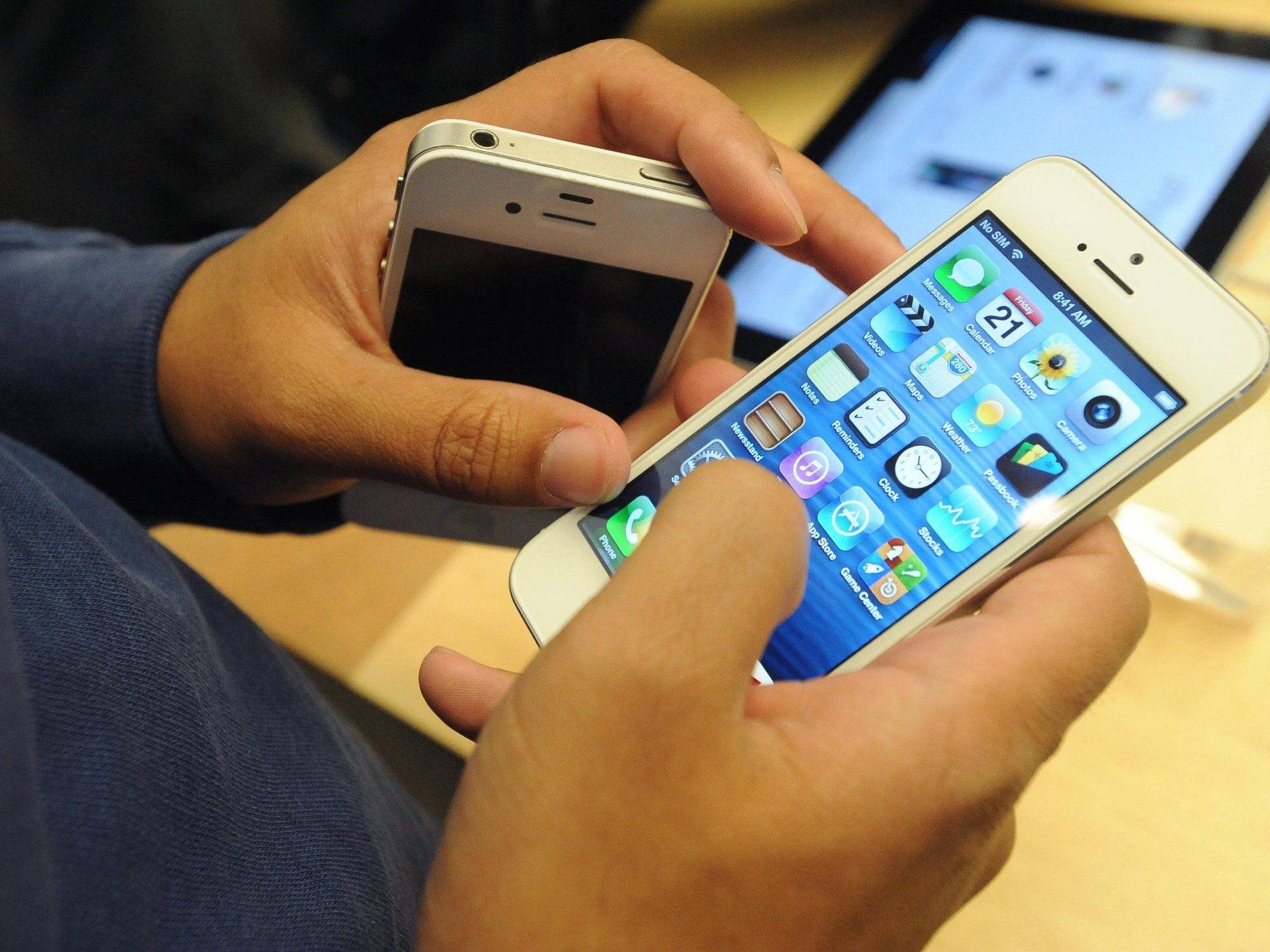 Apple scheint mit sinkenden iPhone-Verkäufen zu rechnen und bestellt weniger Bauteile.