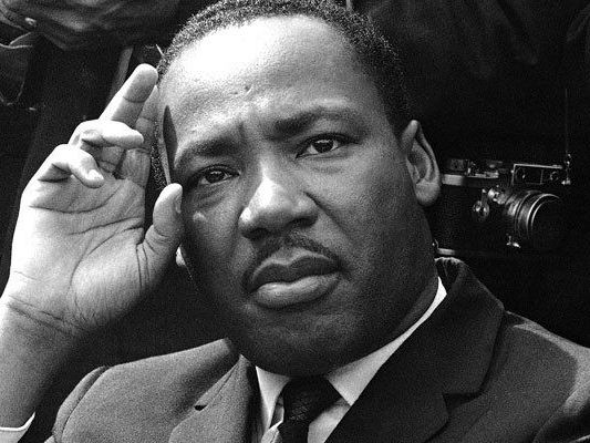 Martin Luther King (1929-1968) wurde 1968 bei einem Attentat erschossen. Martin Luther King (1929-1968) wurde 1968 bei einem Attentat erschossen.