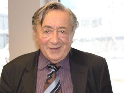 Für Richard Lugner ist der Opernball ein jährliches Pflichtprogramm. Für Richard Lugner ist der Opernball ein jährliches Pflichtprogramm.