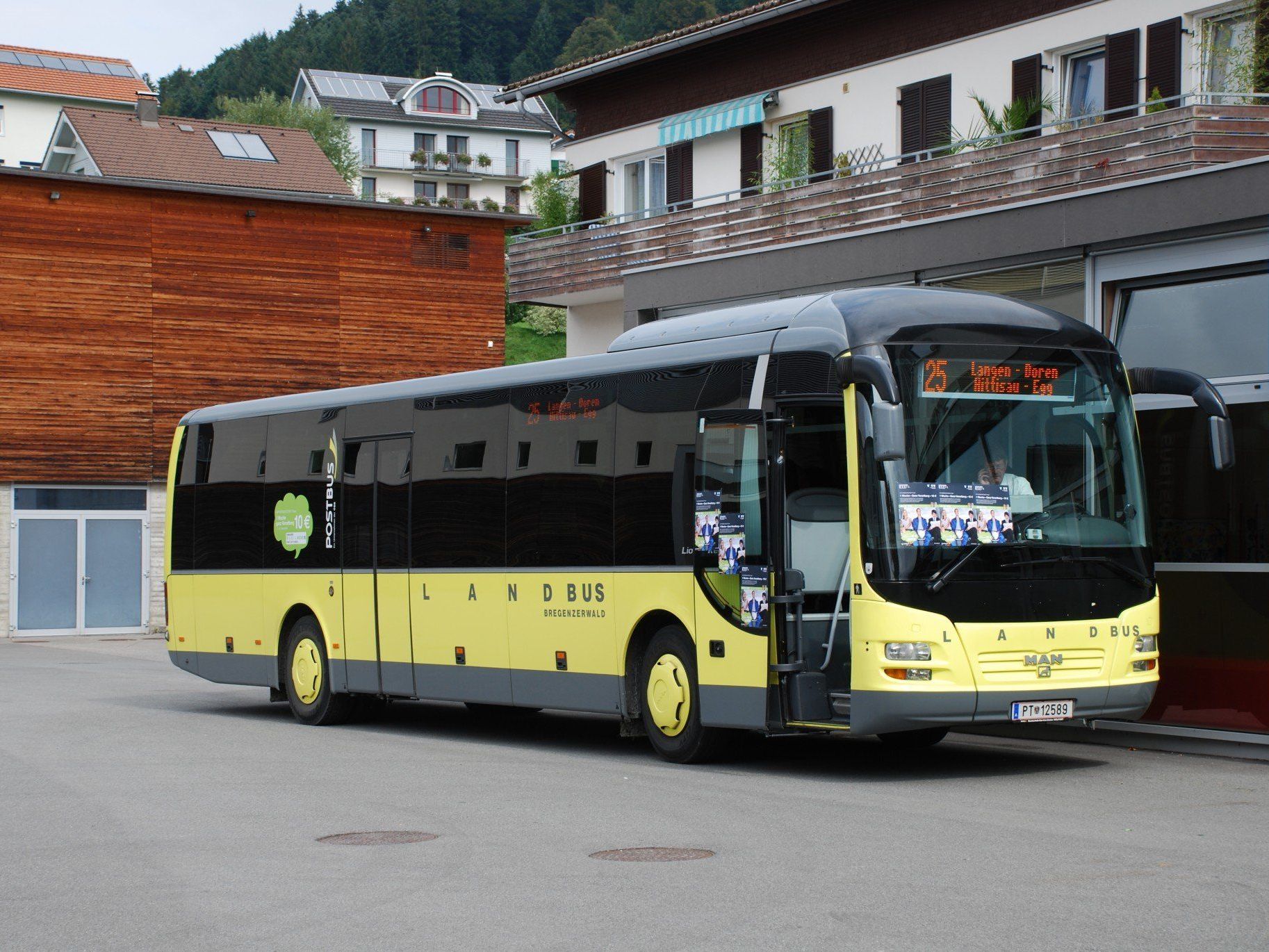Vorderwälder Gemeinden bieten unbegrenzte Mobilität mit Bus und Bahn um 1 Euro pro Tag. Vorderwälder Gemeinden bieten unbegrenzte Mobilität mit Bus und Bahn um 1 Euro pro Tag.