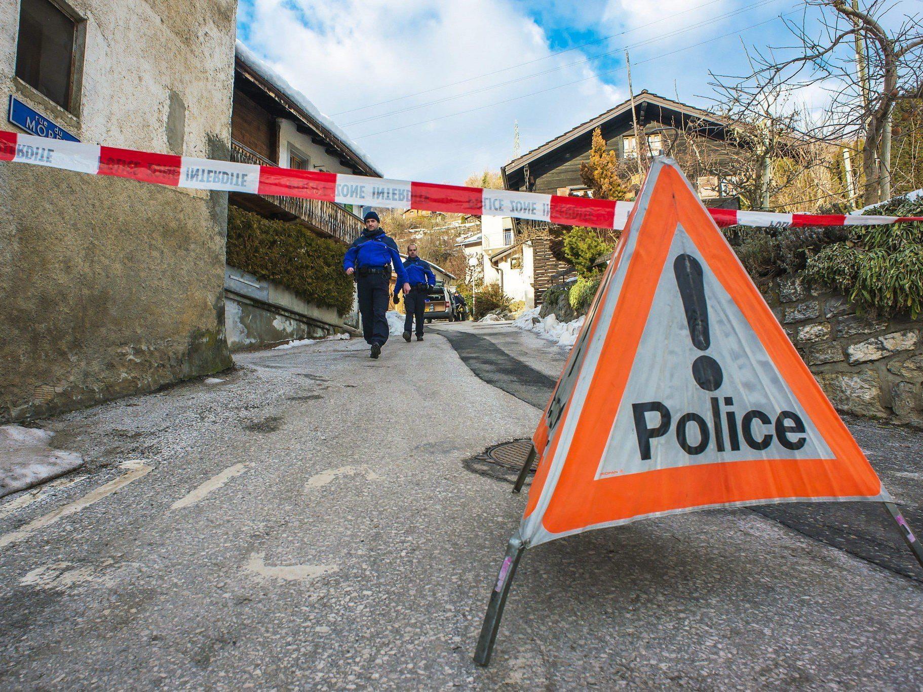 Mann hatte am Mittwoch in Schweizer Bergdorf drei Nachbarinnen erschossen.