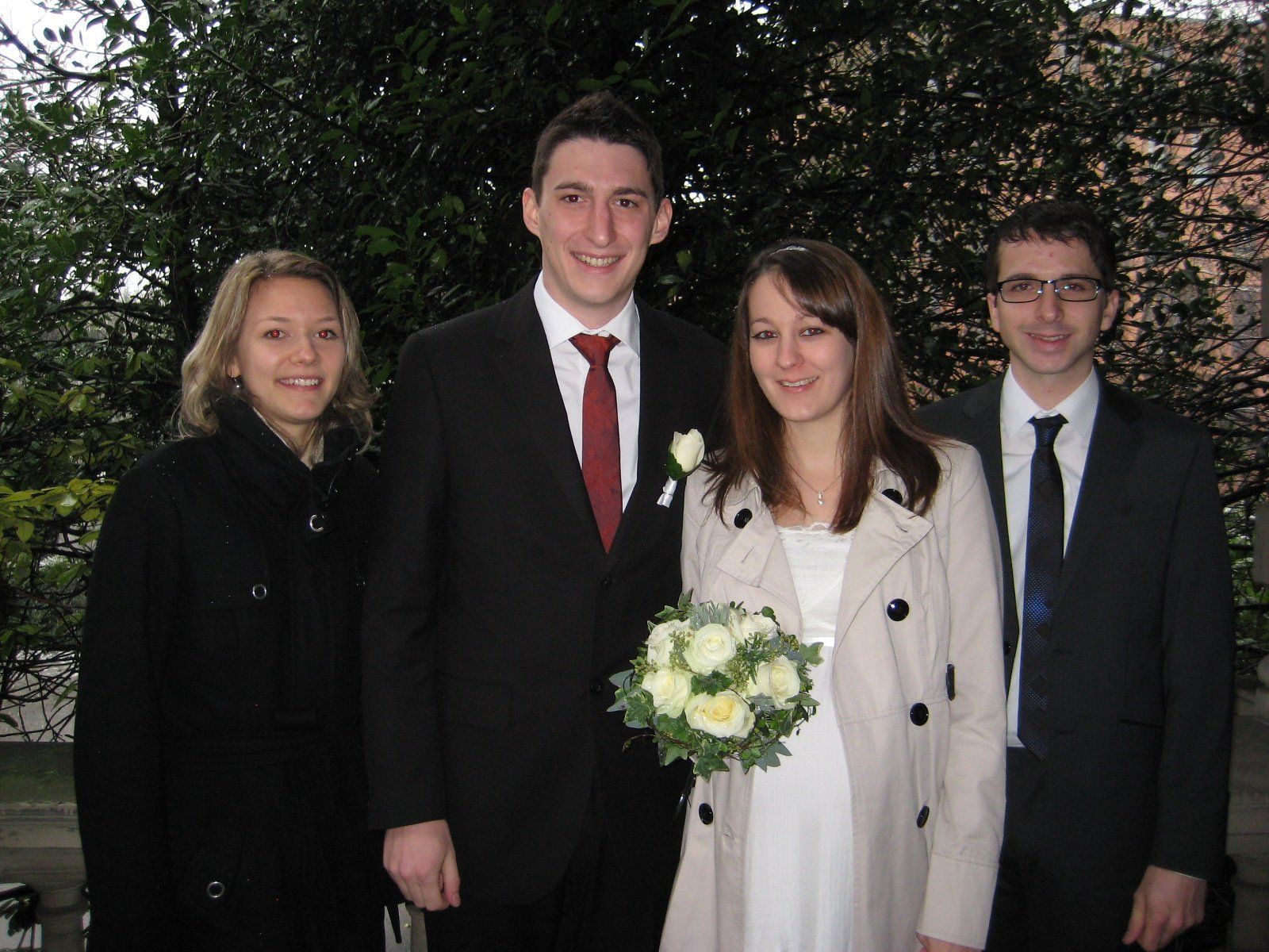 Jessica Studer und Philipp Hanschitz haben geheiratet. Jessica Studer und Philipp Hanschitz haben geheiratet.
