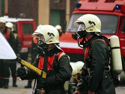 Die Feuerwehr musste zu einem Zimmerbrand in Himberg