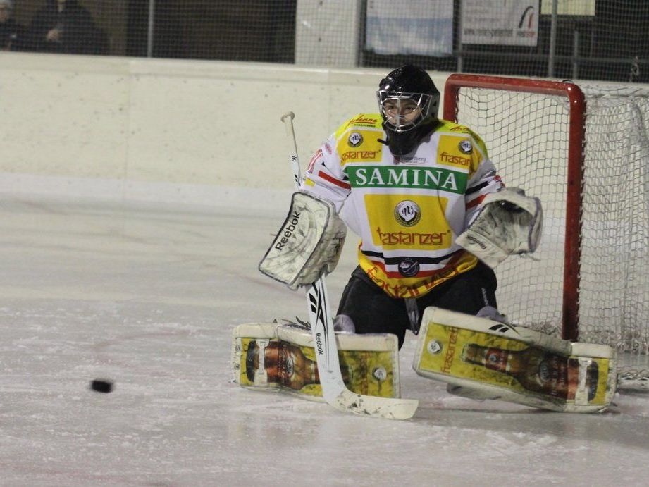 VEU Feldkirch muss das Heimspiel gegen die Wälder gewinnen um die Chance fürs Play-off zu wahren. VEU Feldkirch muss das Heimspiel gegen die Wälder gewinnen um die Chance fürs Play-off zu wahren.