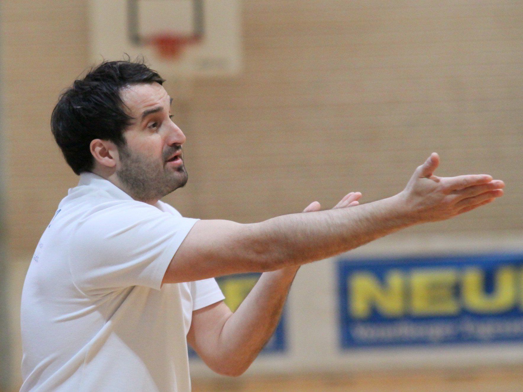 Markus Satzinger jubelte über den Sieg in Schnaitheim mit fünf Toren Differenz. Markus Satzinger jubelte über den Sieg in Schnaitheim mit fünf Toren Differenz.