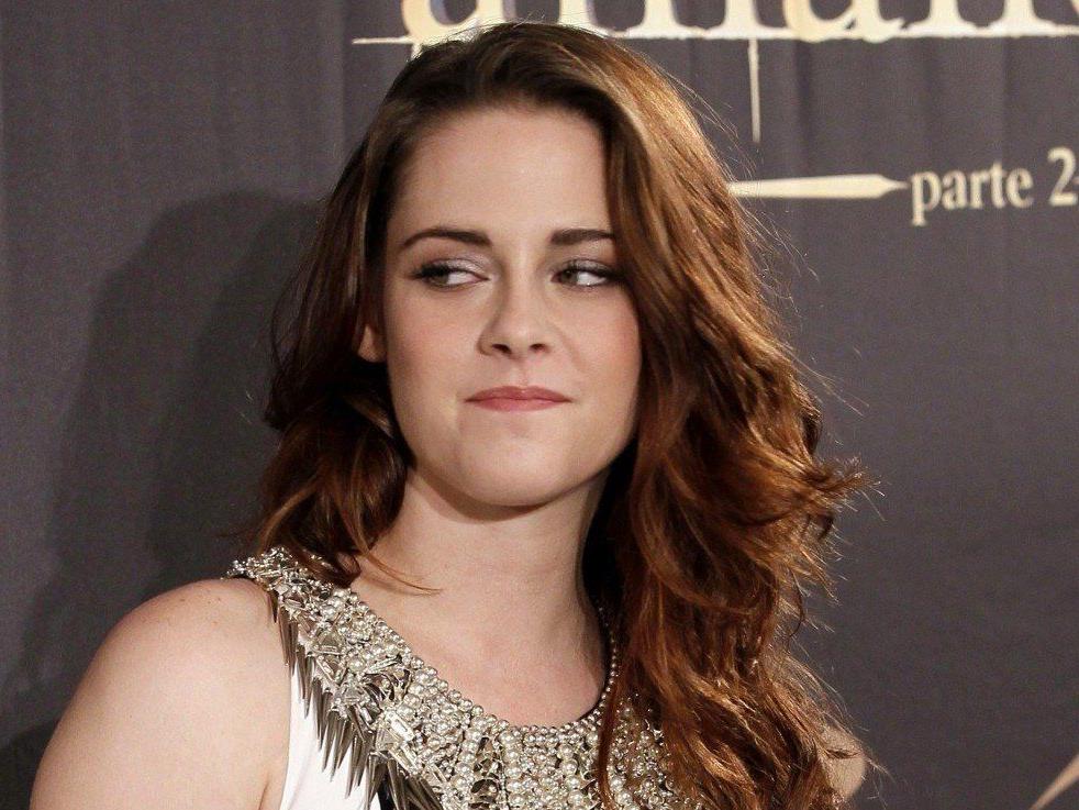 Kristen Stewart führ die Liste der unattraktivsten Schauspielerinnen an. Kristen Stewart führ die Liste der unattraktivsten Schauspielerinnen an.