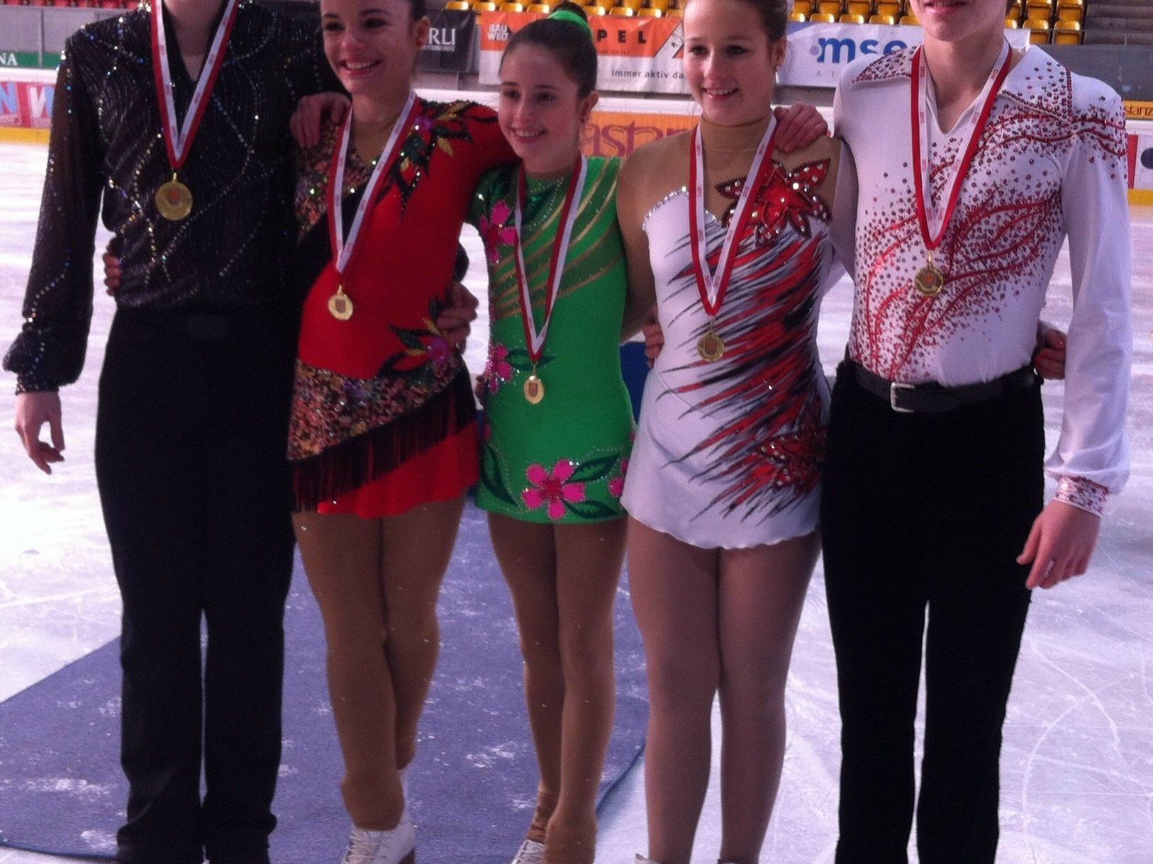 Die neuen Landesmeister im Eiskunstlauf. Die neuen Landesmeister im Eiskunstlauf.