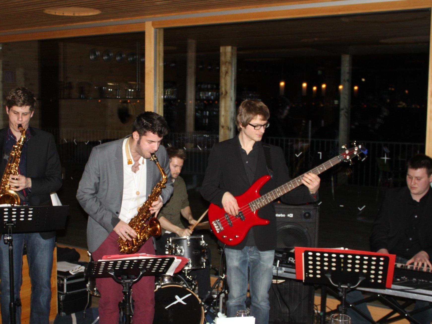 Ausverkaufter Jazzabend im Badehaus am Lochauer Kaiserstrand mit den „Vorarlberg Jazz Astronauts“.