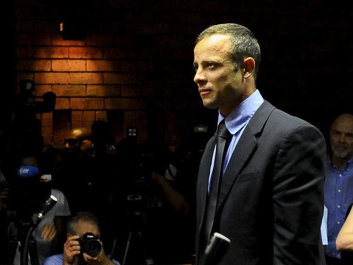 Fall Pistorius: Ermittlungen gegen Ermittler. Fall Pistorius: Ermittlungen gegen Ermittler.