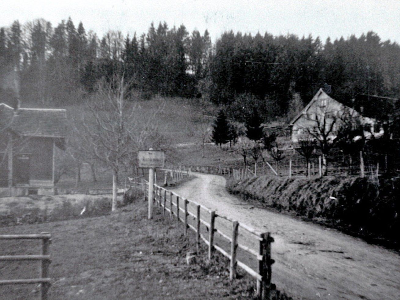 Die offizielle Benennung der Straßen von Satteins erfolgte erst im Jahre 1989. Die offizielle Benennung der Straßen von Satteins erfolgte erst im Jahre 1989.