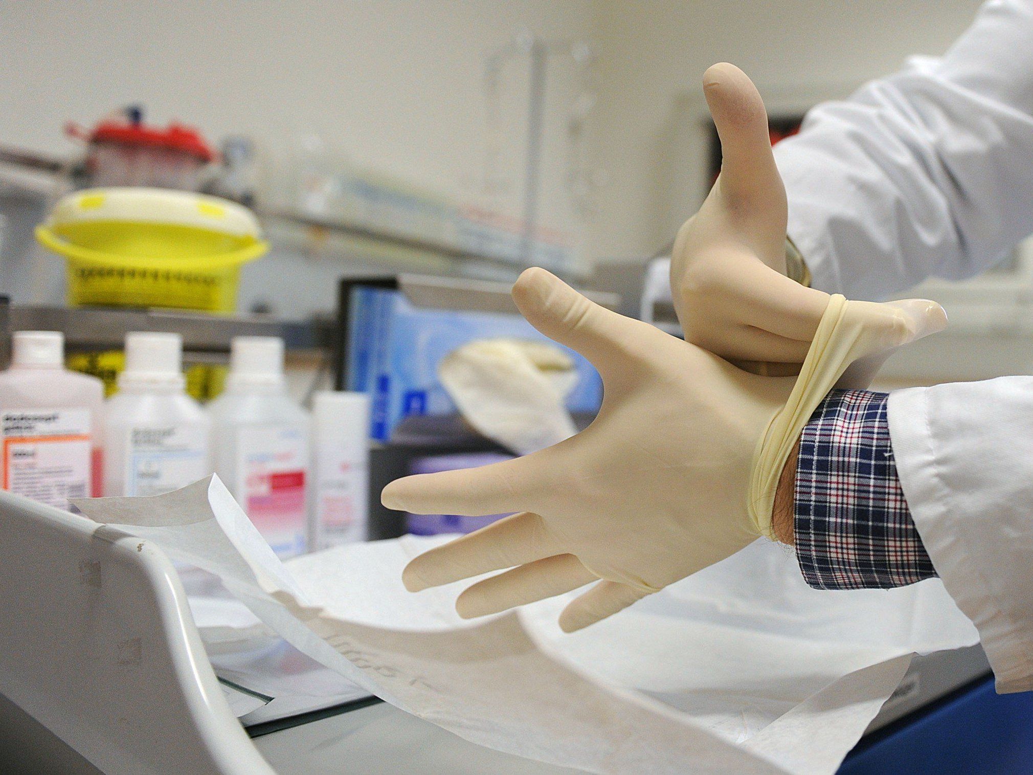 Thailänder tun alles für ihre Schönheit - Verschönerungsversuche ruinieren oft die Gesundheit Thailänder tun alles für ihre Schönheit - Verschönerungsversuche ruinieren oft die Gesundheit