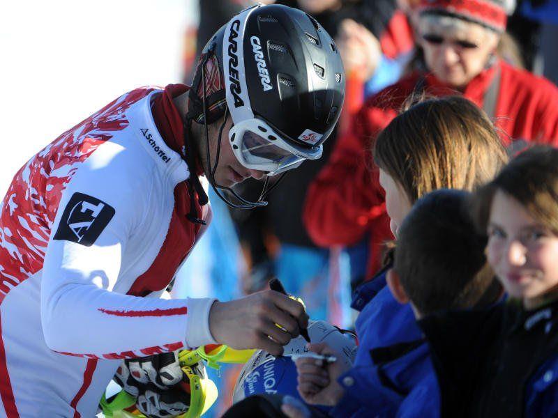 Christian Hirschbühl gewinnt abermals einen FIS Slalom und befindet sich in Topform.