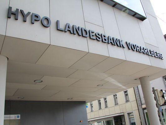 Vorarlberger Hypo fordert Richtigstellung der "unqualifizierten und rufschädigenden Äußerungen" Vorarlberger Hypo fordert Richtigstellung der "unqualifizierten und rufschädigenden Äußerungen"