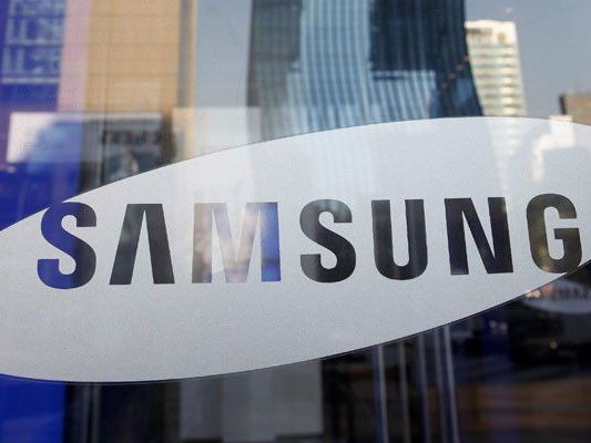 Bei Kinderarbeit und den Sicherheitsstandards verletzte Samsung seine ethnischen Selbstverpflichtungen. Bei Kinderarbeit und den Sicherheitsstandards verletzte Samsung seine ethnischen Selbstverpflichtungen.