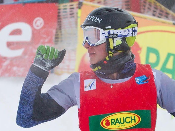 Der Montafoner Alessandro Hämmerle feierte seinen ersten WC-Erfolg. Landsmann Schairer wurde Dritter. Der Montafoner Alessandro Hämmerle feierte seinen ersten WC-Erfolg. Landsmann Schairer wurde Dritter.