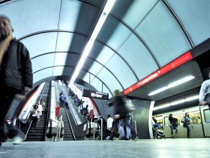 Die Wiener Linien rufen die Fahrgäste in dem neuen Folder zur Rücksichtnahme auf. Die Wiener Linien rufen die Fahrgäste in dem neuen Folder zur Rücksichtnahme auf.