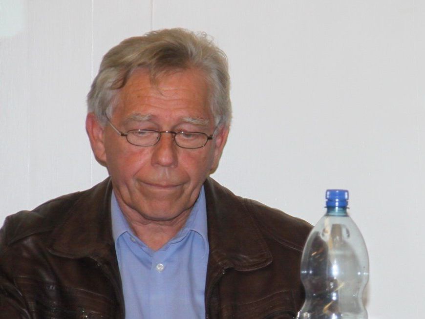 Wolfgang Karlinger war erster Retter in der wohl schwersten Stunde beim FC Dornbirn. Wolfgang Karlinger war erster Retter in der wohl schwersten Stunde beim FC Dornbirn.