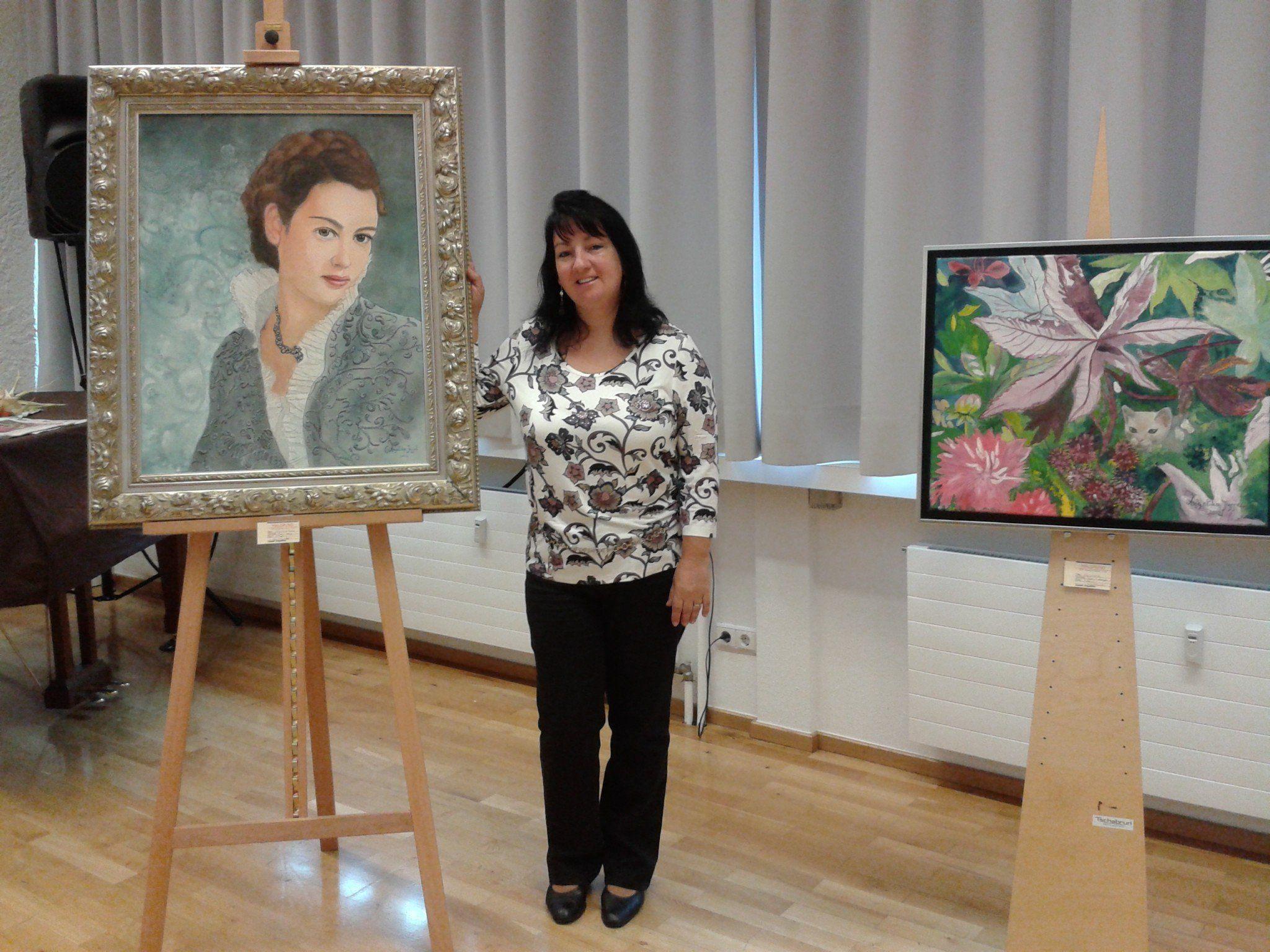 Angelika Jussel zeigt ihre Werke im LKH Feldkirch