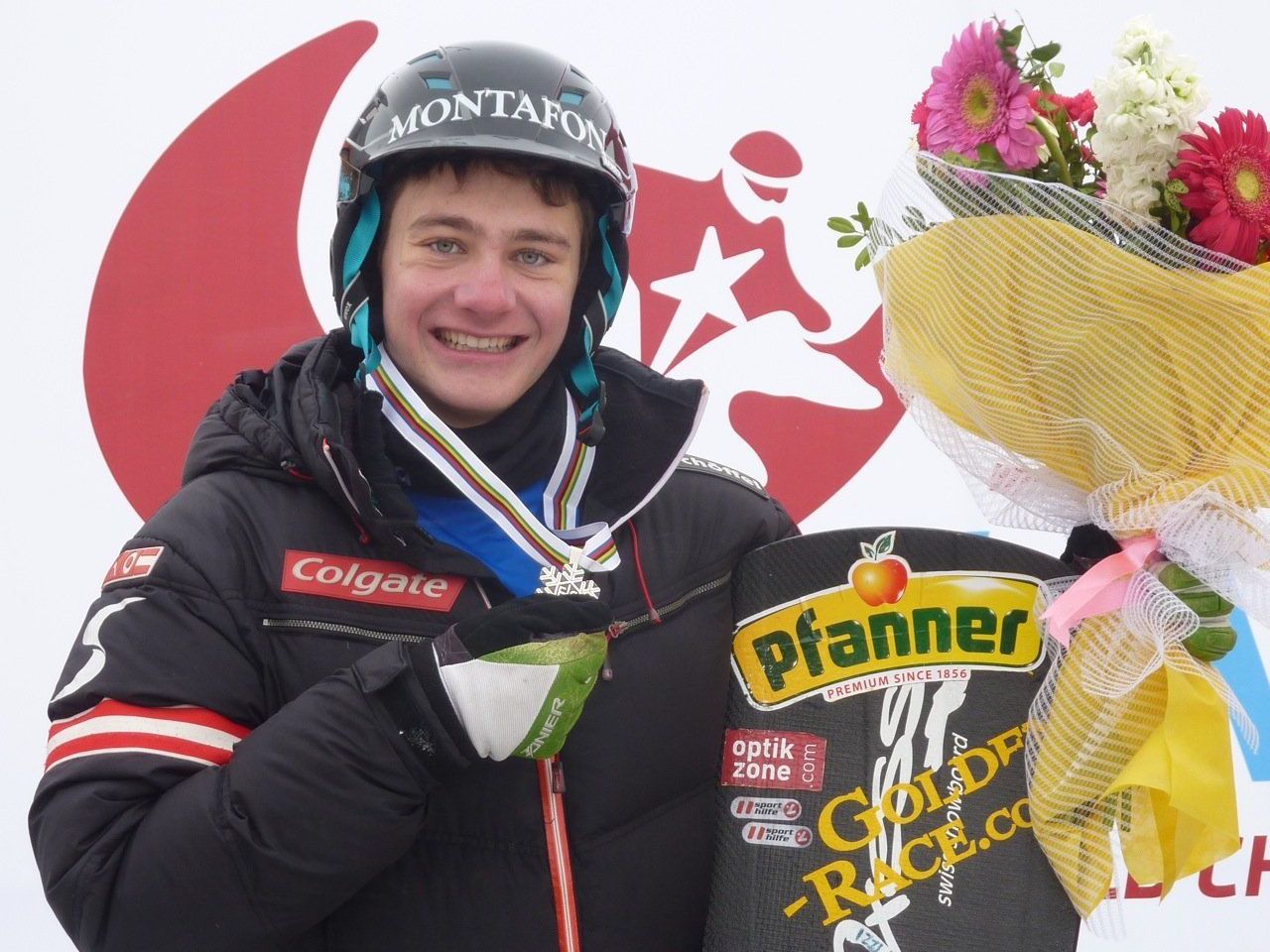 Der Montafoner Alessandro Hämmerle erobert die WM Silbermedaille im Boardercross. Der Montafoner Alessandro Hämmerle erobert die WM Silbermedaille im Boardercross.