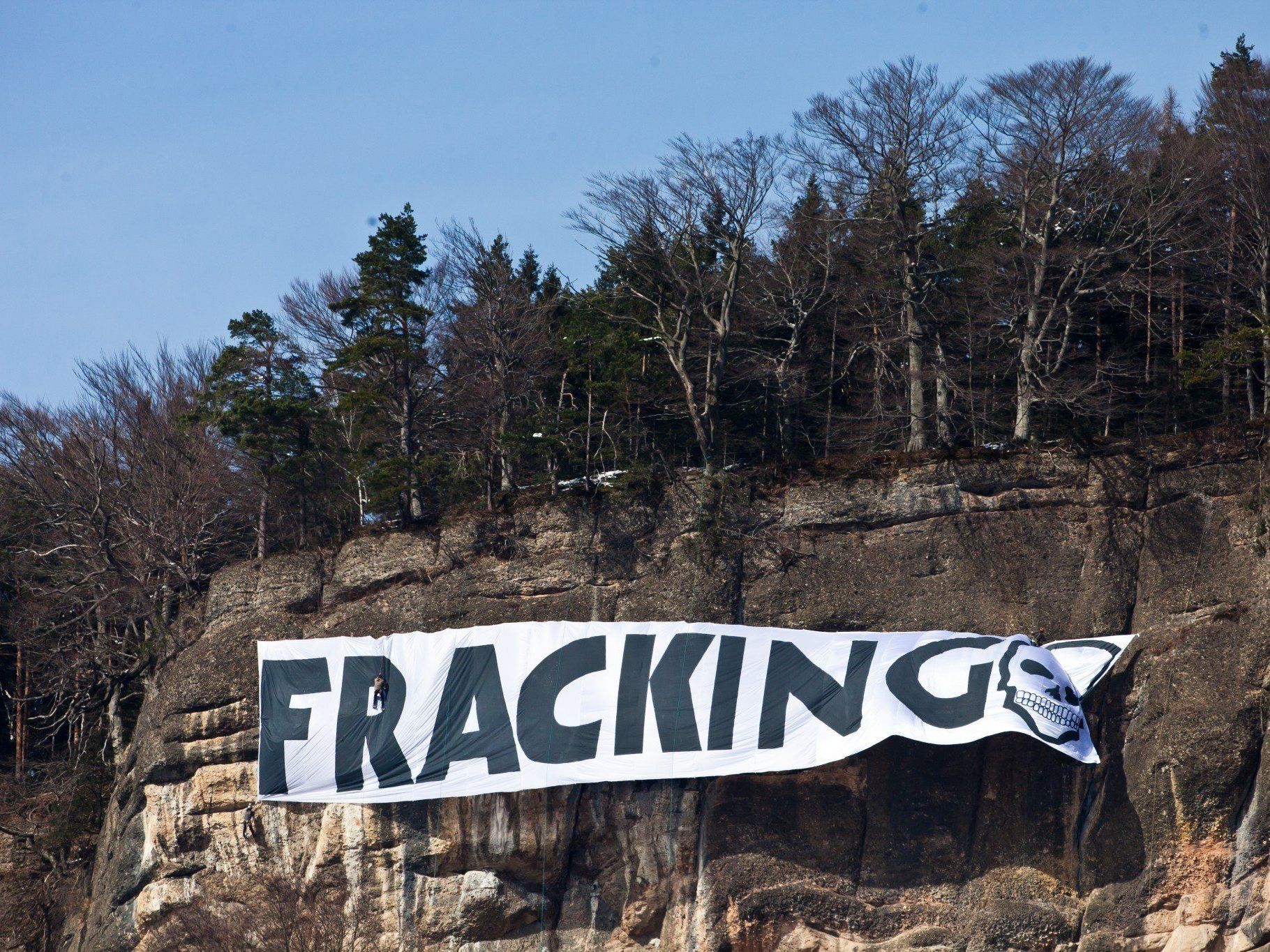 Aktion am Känzele gegen Fracking. Aktion am Känzele gegen Fracking.