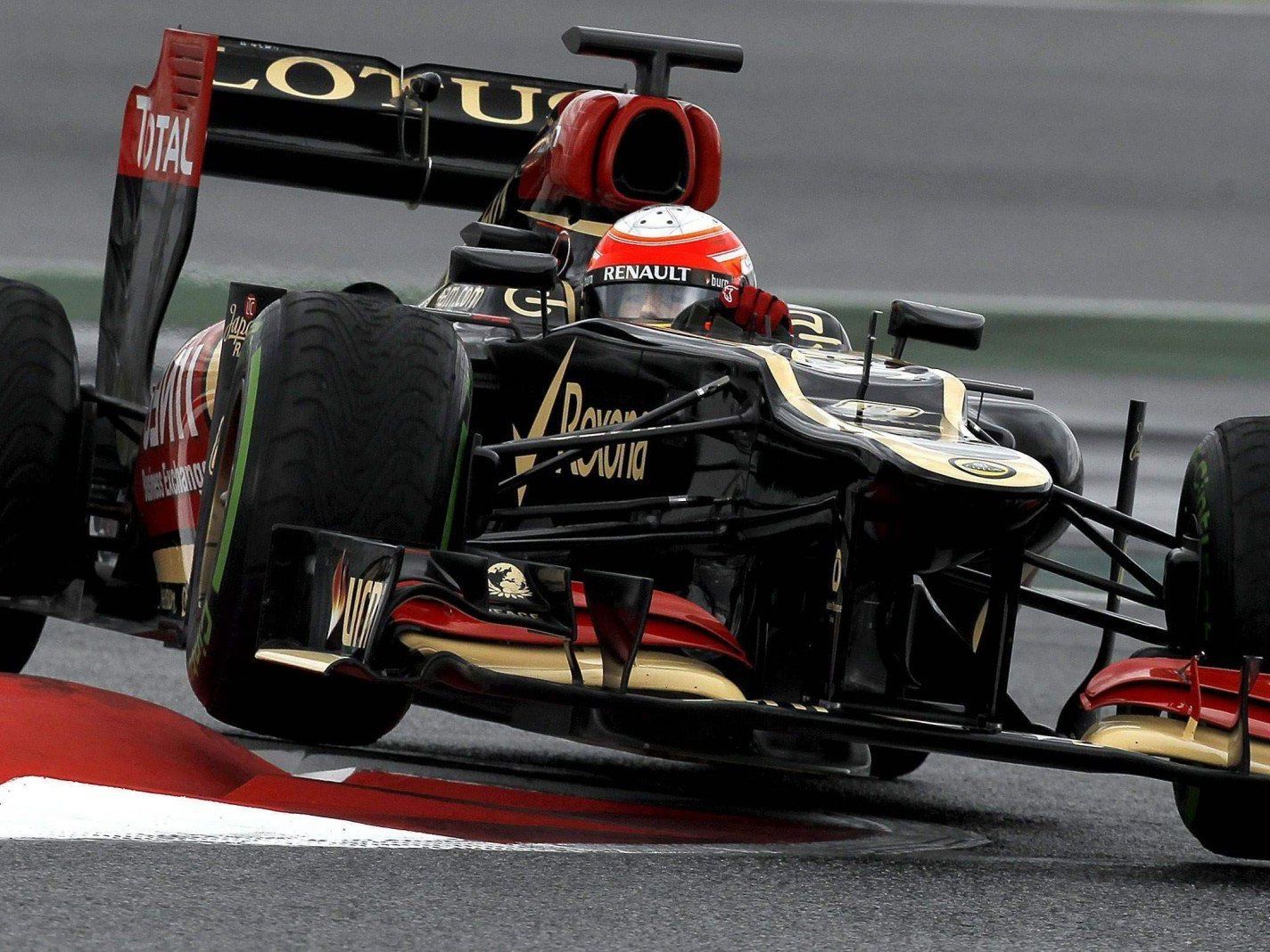 Die Zeiten waren durch unterschiedliche Programme und Bedingungen wenig aussagekräftig. Die Zeiten waren durch unterschiedliche Programme und Bedingungen wenig aussagekräftig.