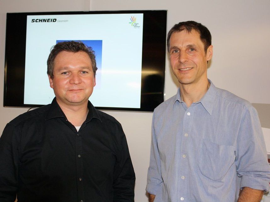 Johannes Büsel und Herbert Franz freuten sich über das große Besucherinteresse. Johannes Büsel und Herbert Franz freuten sich über das große Besucherinteresse.