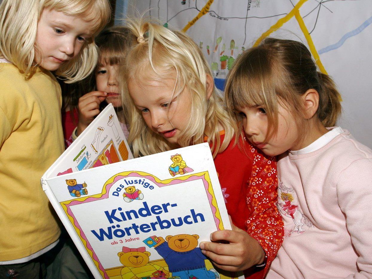 Lesen im Kindergarten.