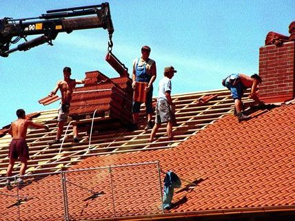 Pühringer für finanziellen Ausgleich durch Bund - Wallner pocht auf Verhandlungen mit Ländern. Pühringer für finanziellen Ausgleich durch Bund - Wallner pocht auf Verhandlungen mit Ländern.