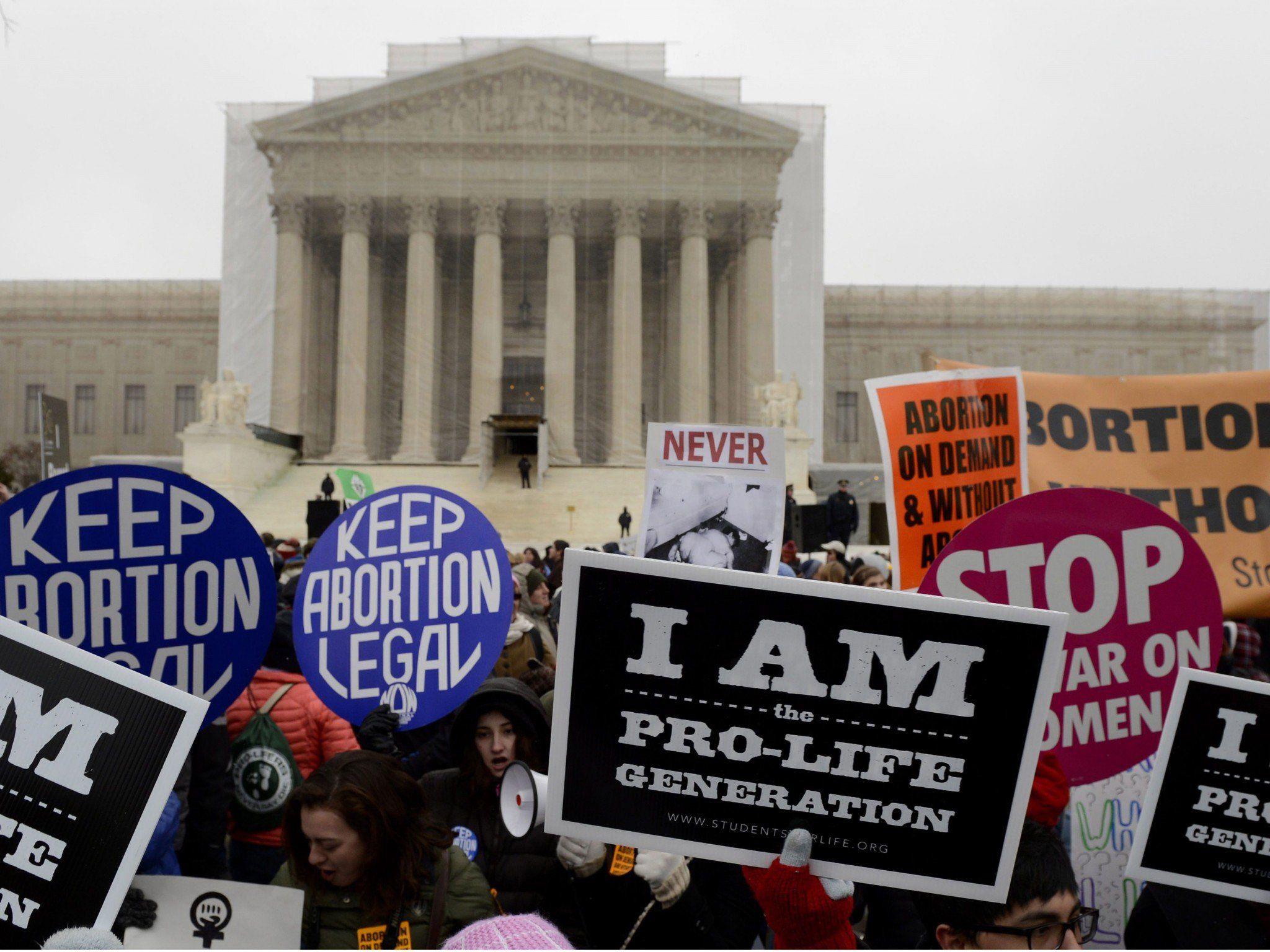 Gesetz verbietet Schwangerschaftsabbruch ab etwa sechs Wochen nach Empfängnis.