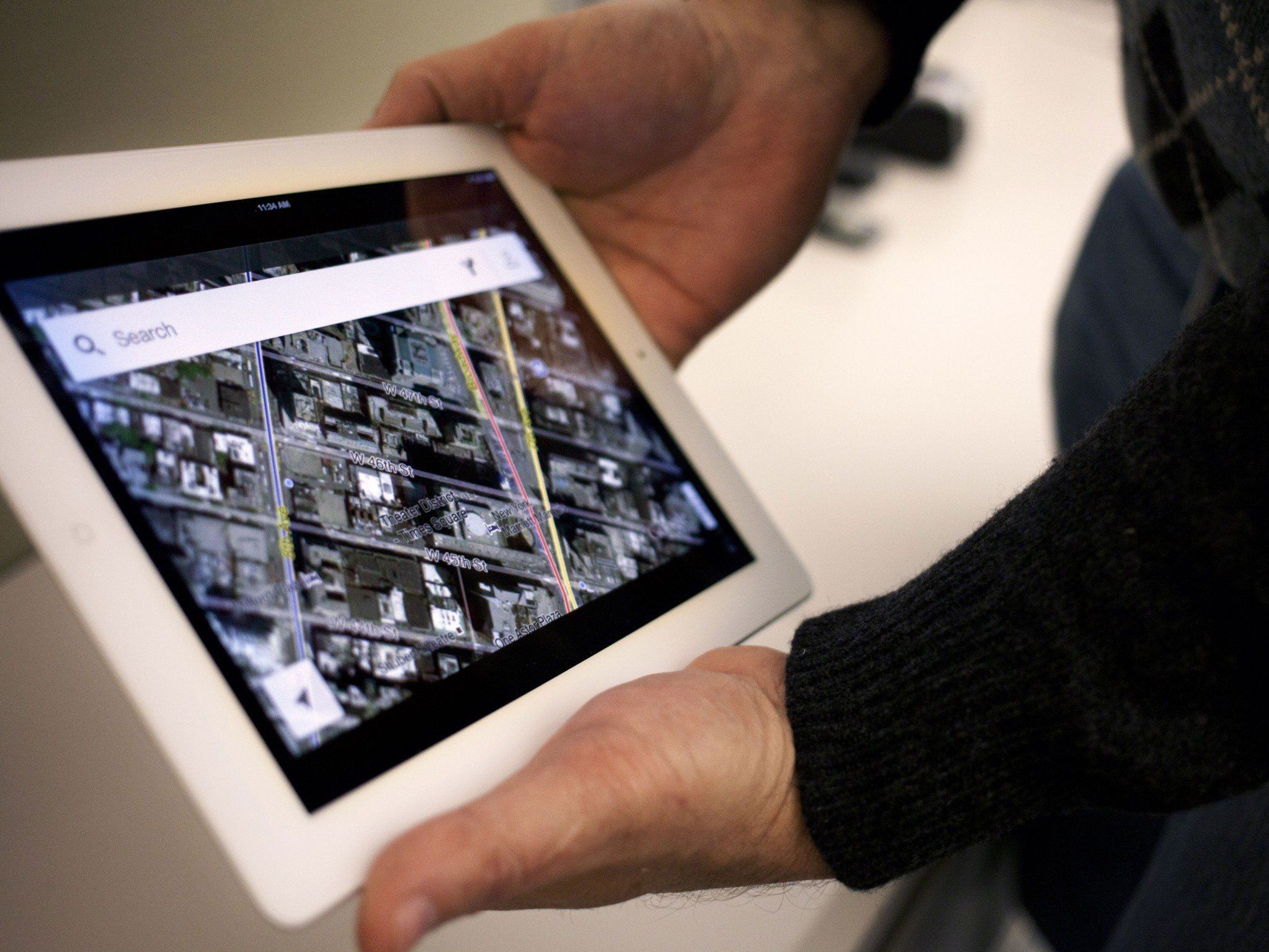 WifiSLAM analysiert WLAN-Signale in Gebäuden. WifiSLAM analysiert WLAN-Signale in Gebäuden.